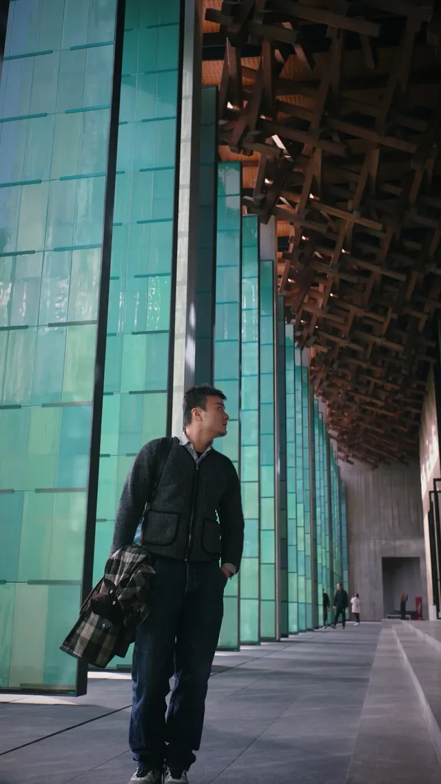 用雨過天青雲破處來描摹的宋之色