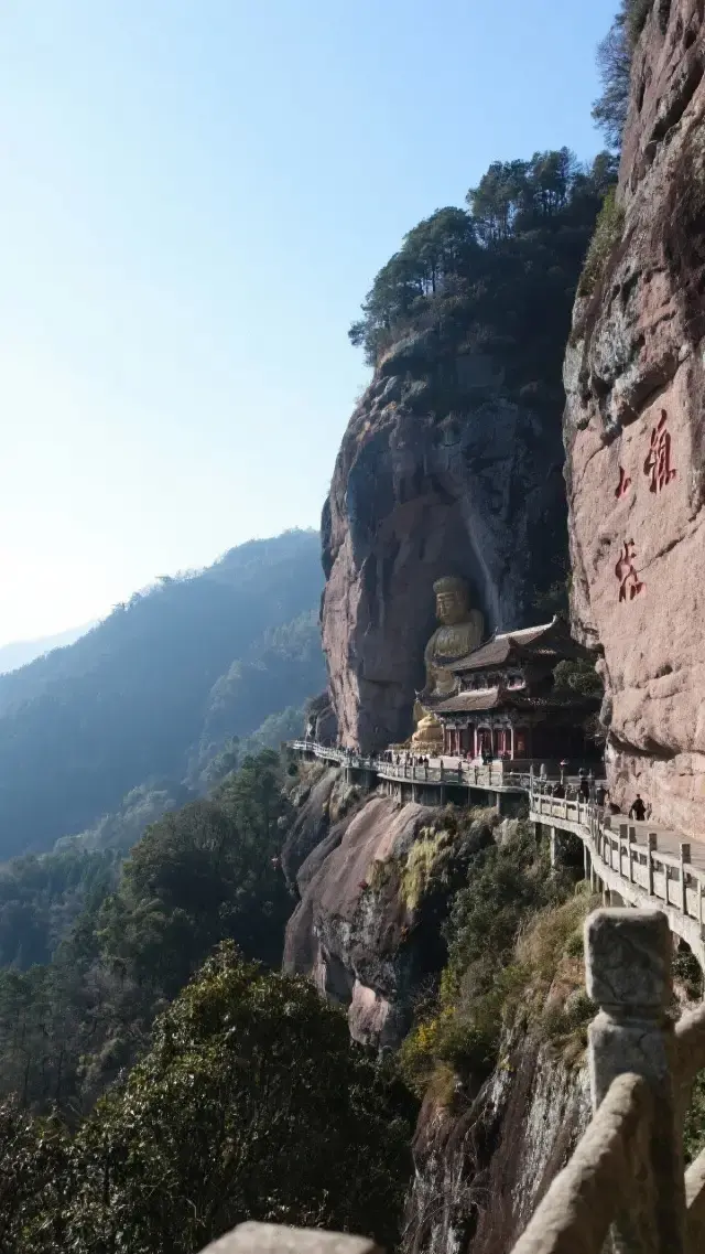 Three Days and Two Nights in Dajue Mountain, Jiangxi in December: A Winter Light Hiking Guide to the Secret Eastern Jiangxi