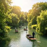 英國劍橋 Cambridge｜撐篙漫遊康河，走進童話學院小鎮📜