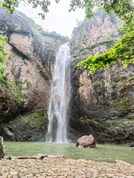 青田石門の飛瀑｜華東No.1の滝群は本当にすごすぎる | Trip.com 青田