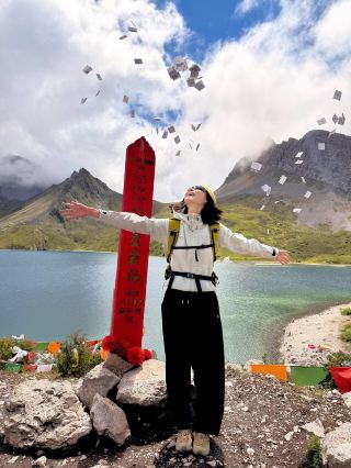 Hongxingyan Haizi | 4,000 m Altitude Day Hike Guide