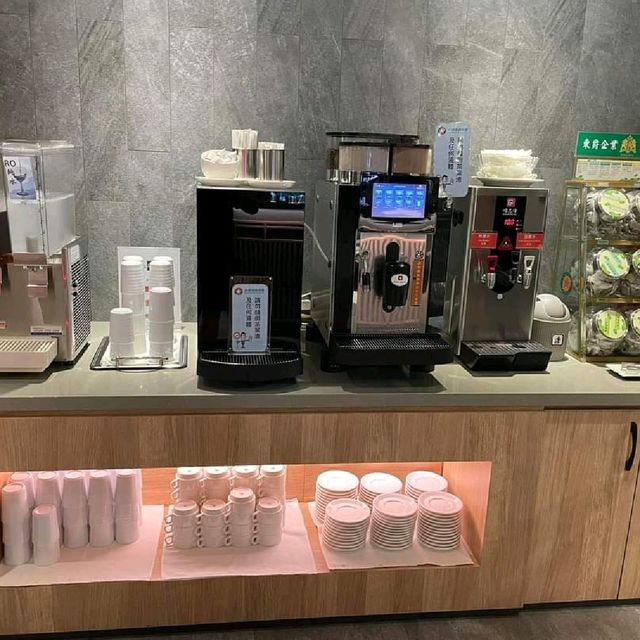 康橋大飯店高雄站前館