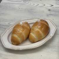 망원 탑티어 소금빵 🥐 감성카페 추천해요