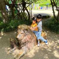 【 市區內的傳統動物園。天王寺動物園 】