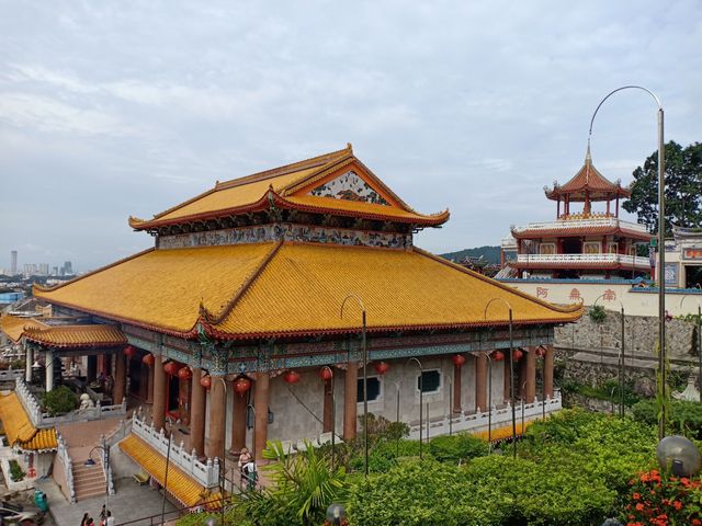 Kek Lok Si Temple - Malaysia's largest temple