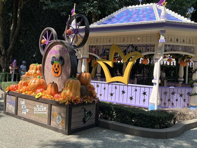 Disney Halloween Time 玩轉大街派對