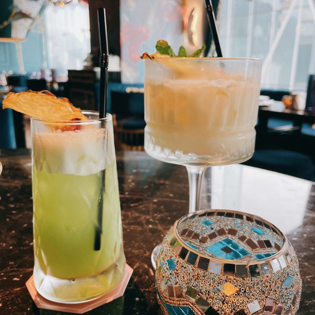 打卡樓上酒吧餐廳