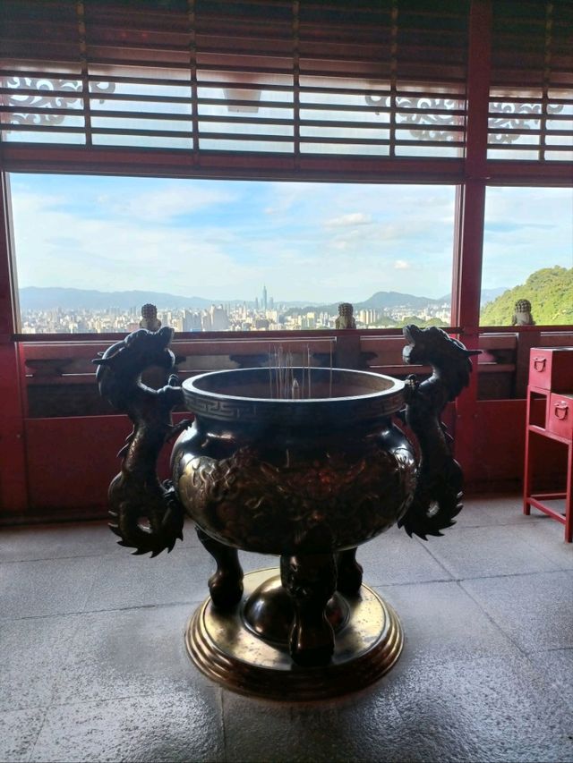 洪爐地南山福德宮