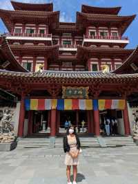 ขอพรที่ Buddha Tooth Relic Temple
