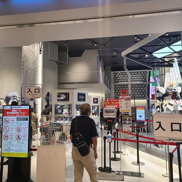 【福岡／博多】ガンダムがお出迎え！ららぽーと福岡
