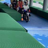 「名古屋鈴鹿賽車樂園渡假村」- 車迷夢想，三歲到四十歲都適用