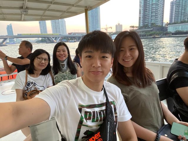 Floating Market in the mall - Icon Siam 🛕