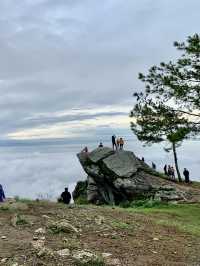 เขาหลวง สุโขทัย กับฉายา “ภูเขาปราบเซียนในภาคเหนือ”