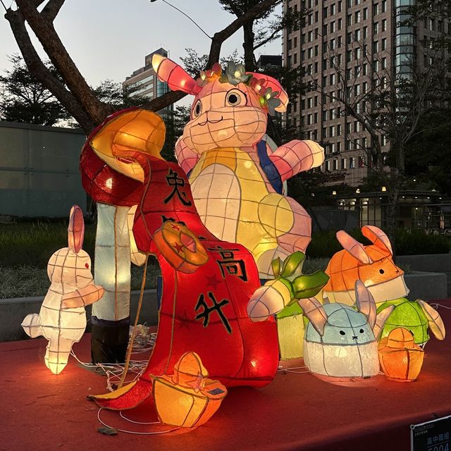 台灣｜台北 迎兔年！🐰 信義商圈台灣燈會🏮