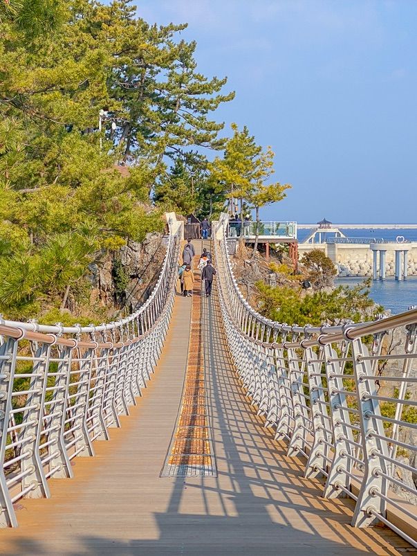동해시 필수여행코스 추암촛대바위&추암출렁다리