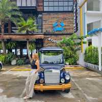 ที่พัก ร้านอาหารริมทะเล ขนอม 