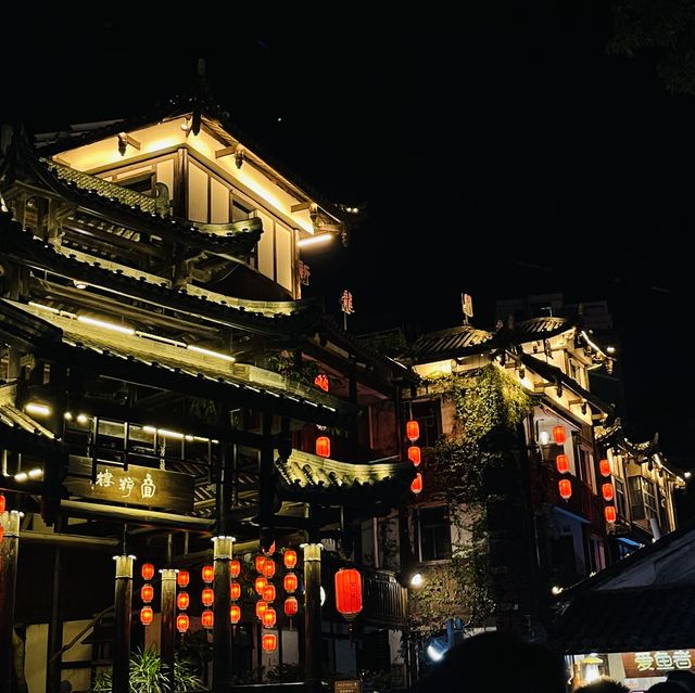 吃喝玩樂在深圳甘坑古鎮🍽️🥂🎉