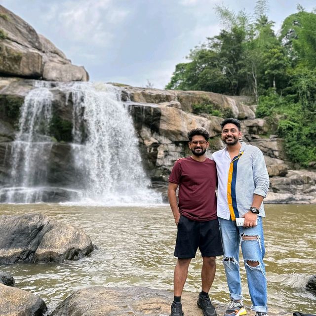 Beautiful Waterfalls in Munnar 🏞️ 