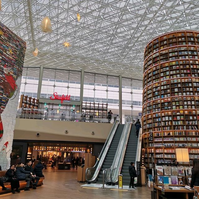 韓國首爾超美圖書館