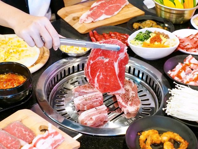 #รังสิตมันร้าย วันนี้เรามาทานปิ้งย่างบุฟเฟ่ต์ 🥢