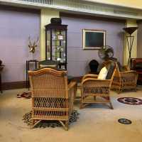 The Antique Display Free Viewing