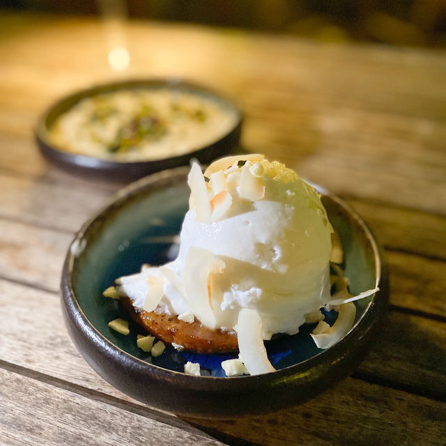 《🌴大坑亞熱帶渡假風餐廳｜安格斯肉眼扒 + 必食椰子菠蘿雪糕🍦》