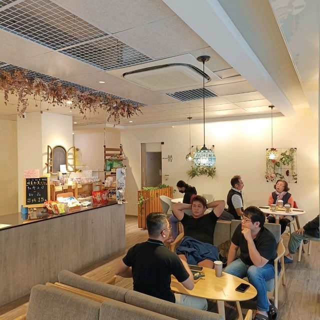 屏東推薦咖啡廳 carl coffee 卡爾咖啡 