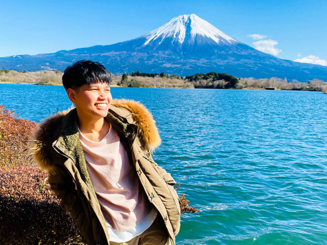 จุดชมวิวทะเลสาบทะนุกิ (Tanuki Lake)