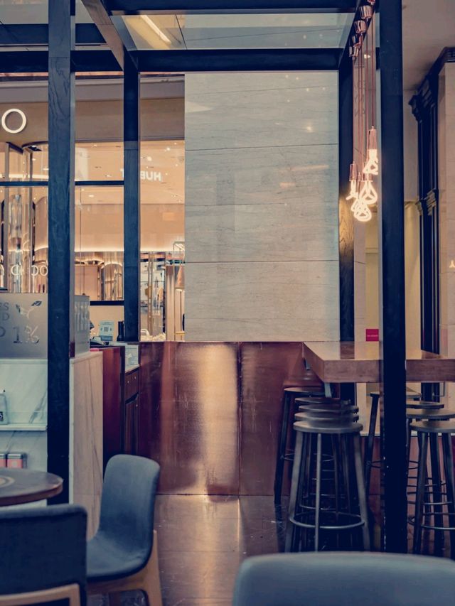 The Coffee Bean & Tea Leaf