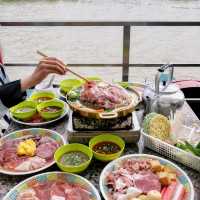 หมูกระทะ วิวดี ติดแม่น้ำเจ้าพระยา! บรรยากาศดีเวอร์