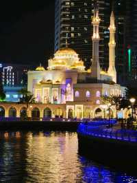 Dubai Marina Walk