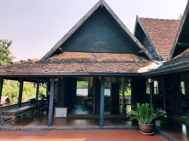 บ้านเสานัก