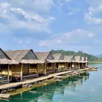 🚣‍♂️ Khao Sok National Park: Jungle Safari, Floating Bungalows, and Cheow Lan Lake 🌳🚤