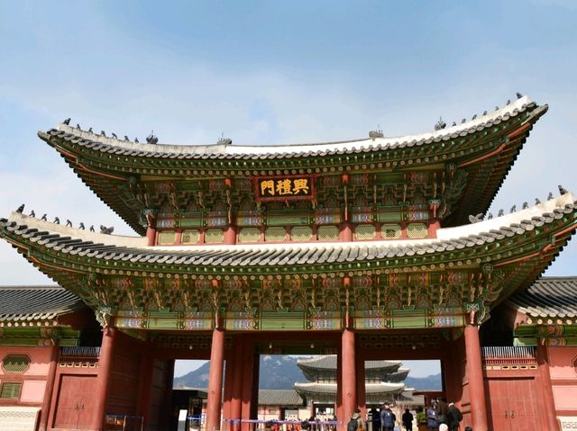 พระราชวังเคียงบก Gyeongbokgung Palace | เกาหลีใต้