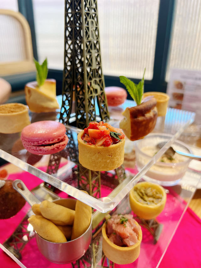 巴黎鐵塔Afternoon Tea🗼