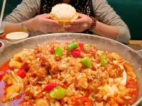 Wow! Sizzling Frogs Meal in Yiwu