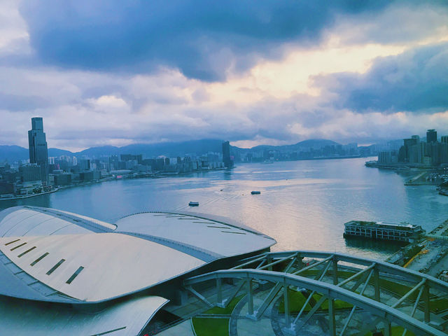 真正180度無敵維港海景😍😍😍