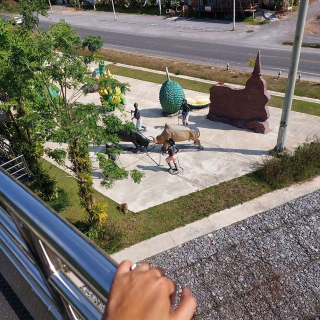 แห่งท่องเที่ยว จุดเช็คอินเขาช้างสี 