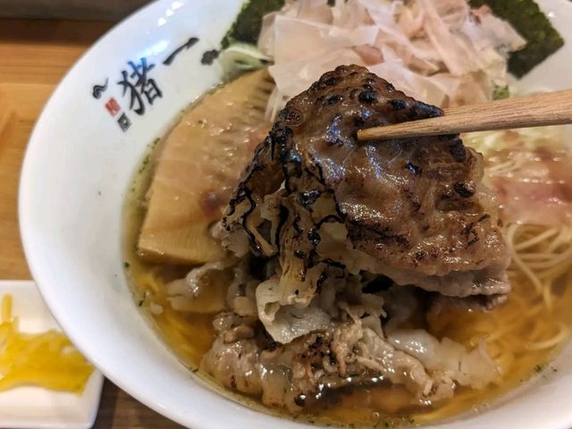 日本京都-連續三年米其林必比登推薦：麺屋豬一