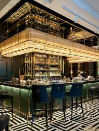 JAZZ BAR🍸แนวหรูหรา…ใจกลางเมืองย่านหลังสวน 