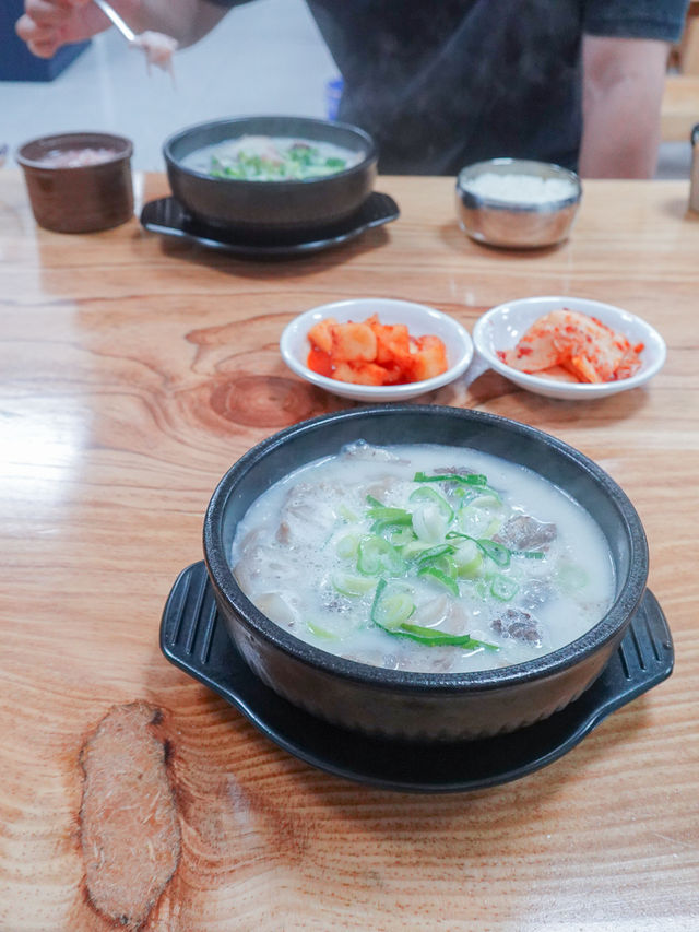 잡내없이 깔끔한 국물맛이 일품인 일산 라페스타 순대국 맛집 손큰할매순대국