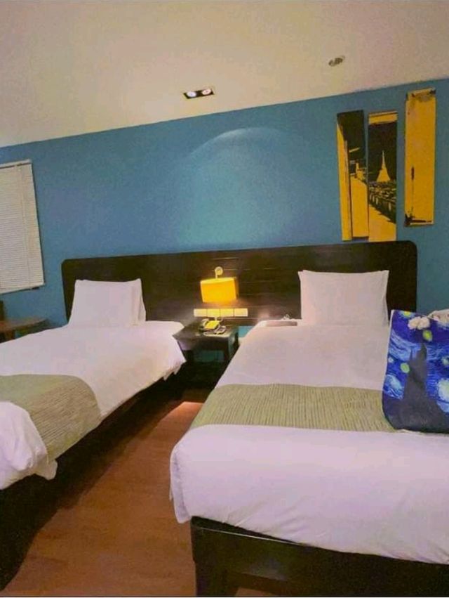 ที่นี่ The Regent Cha Am Beach Resort