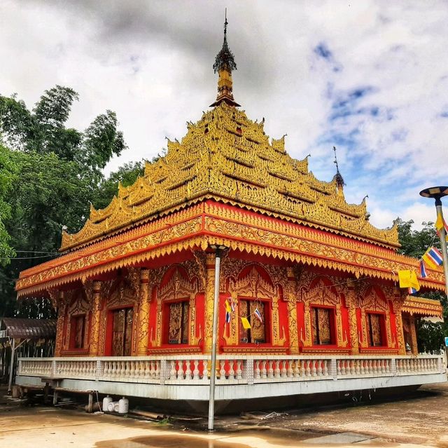 ชมสถาปัตยกรรมไทใหญ่ในเชียงราย ที่วัดสันป่าก่อ