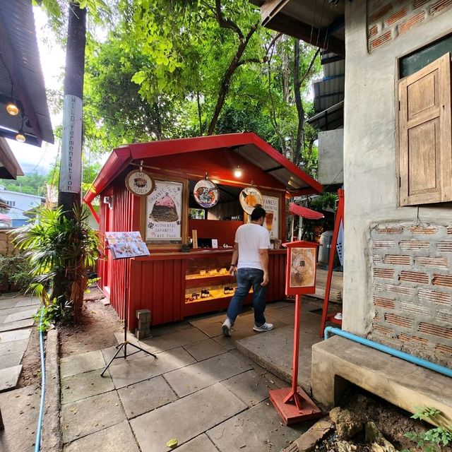 บ้านข้างวัด@เชียงใหม่ ไปเถอะแล้วจะตกหลุมรัก