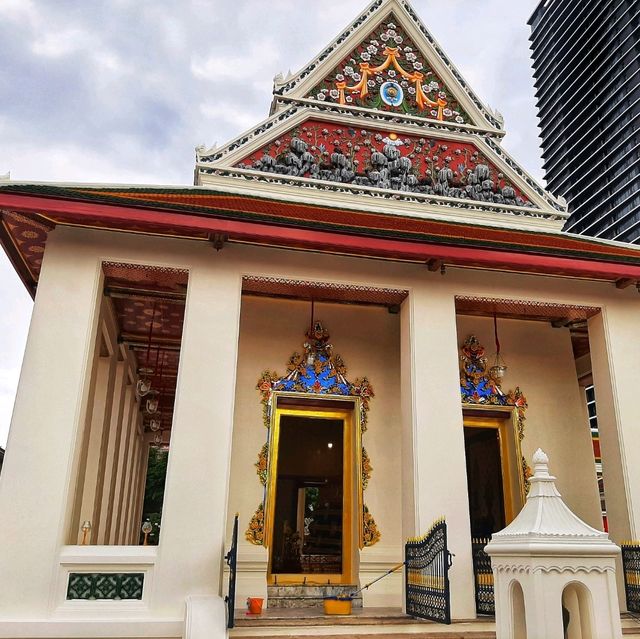 พระพุทธสำคัญ 4 องค์ ที่วัดเศวตฉัตรวรวิหาร