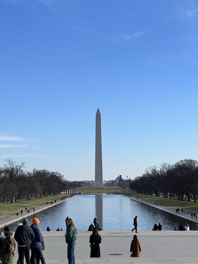 Iconic Lincoln Memorial and Washington Monument 🇺🇸 