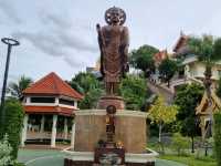 วัดเกาะลอย ศรีราชา