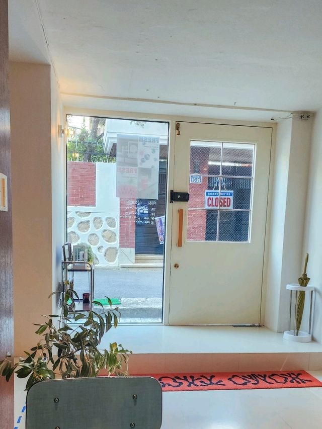 조용하고 감성적인 포토 스팟, 연희동 < 쿠치 >