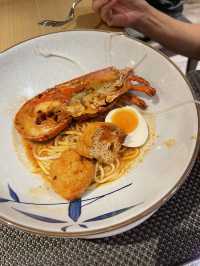 萬麗咖啡室-南洋風味自助午餐，任食龍蝦叻沙及美味甜品