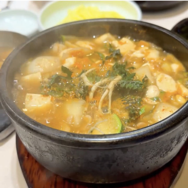 肉マスターがいる⁉️サムギョプサルの有名店